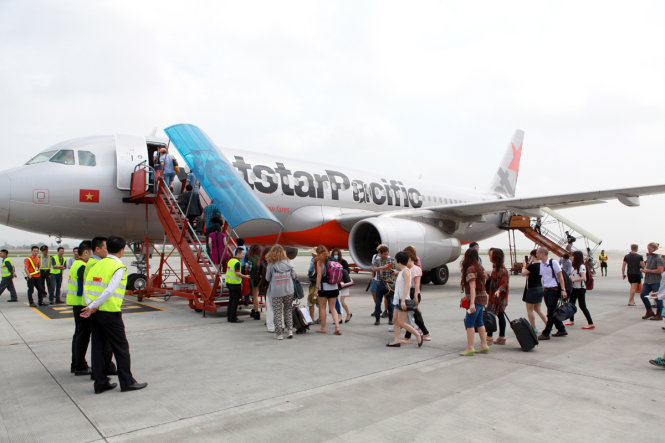 Vietnam transport ministry rejects proposed floor price for airfares