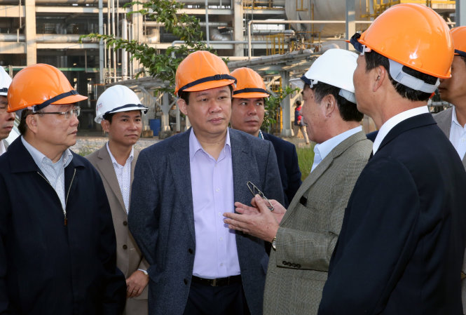 Vietnam gov’t puts fate of 12 loss-making megaprojects in Politburo’s hands