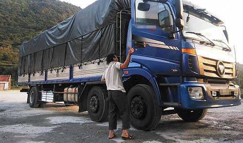 Central Vietnam gang forces transport operators to pay ‘protection money’