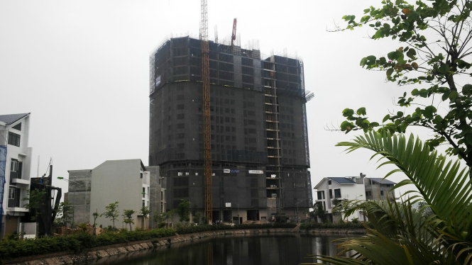 Developer ignores Hanoi authorities’ repeated reprimands to build high-rise without permit