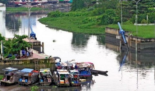 Japanese investors to revitalize polluted canal in Ho Chi Minh City