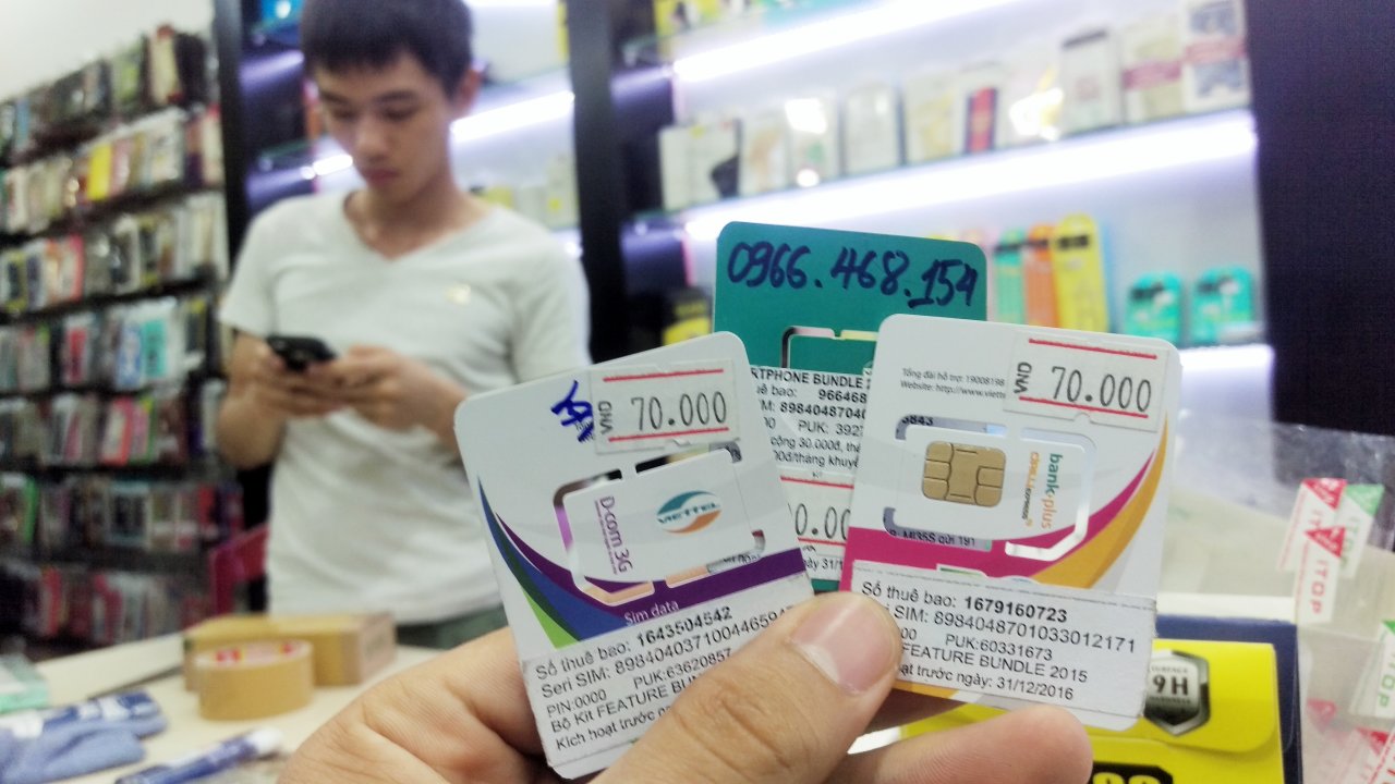 Vietnam clamps down on pre-paid SIM cards