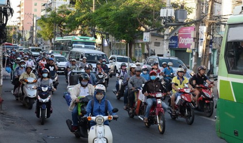 Should Ho Chi Minh City have more one-way streets?