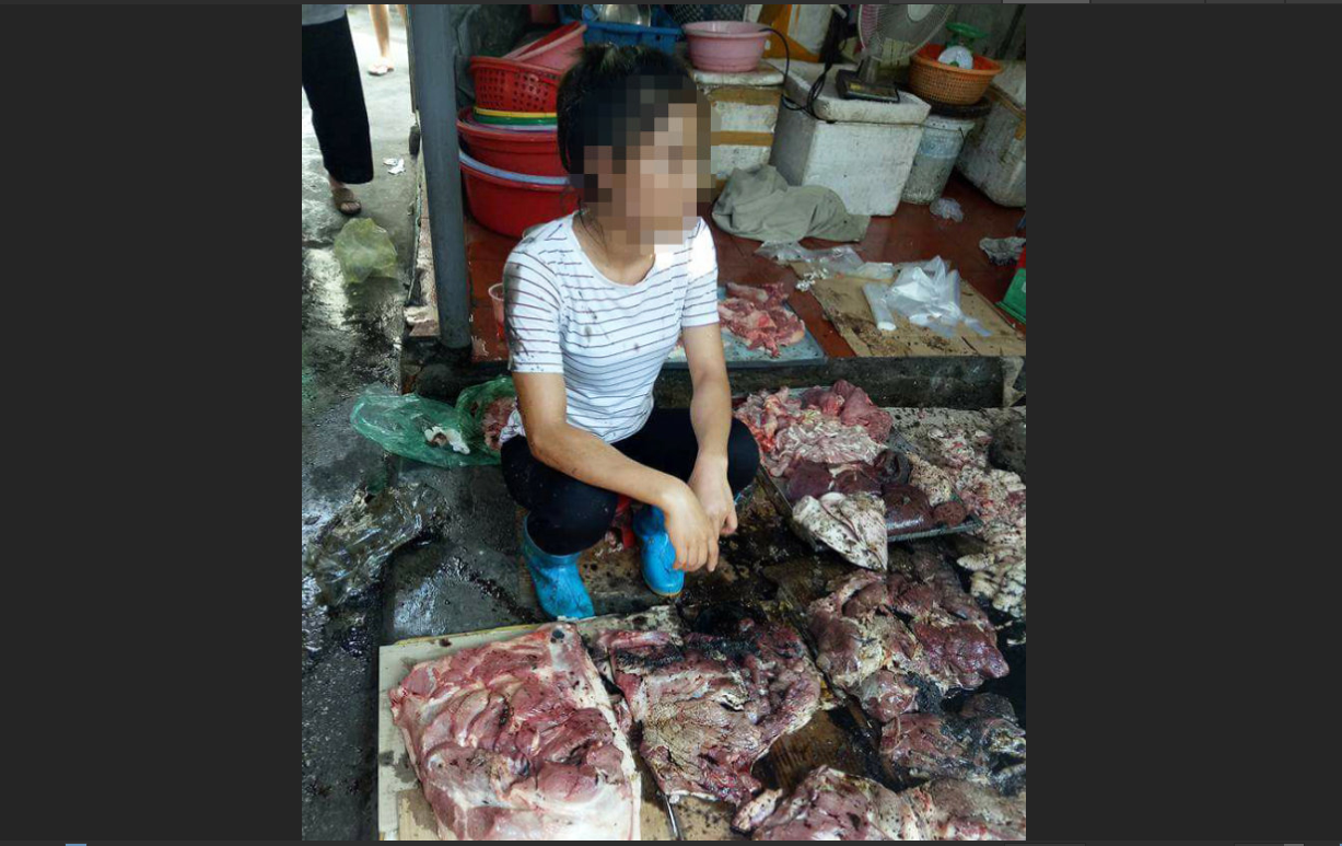 Pork vendors sabotage rival stall with dirty liquid in northern Vietnam