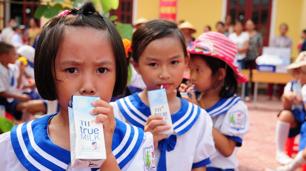 Ho Chi Minh City schoolchildren to get free milk from this year