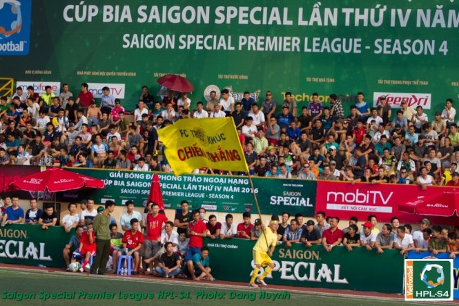 Foreigners’ stance on potential ban on alcohol advertising in Vietnam