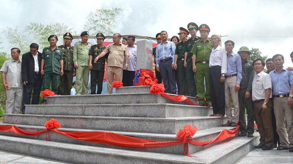 New Vietnam-Cambodia border markers unveiled in Dak Lak