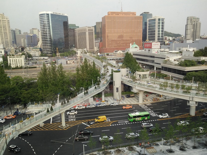 Seoul seeks tourism survival by transforming dilapidated overpass into pedestrian street