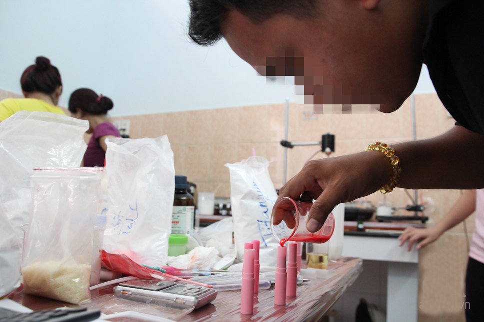 The hidden threat of home-made cosmetics in Vietnam