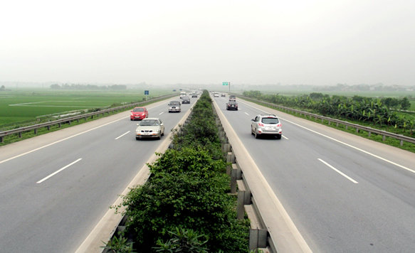 Vietnam to develop 1,370km cross-nation expressway at $13bn