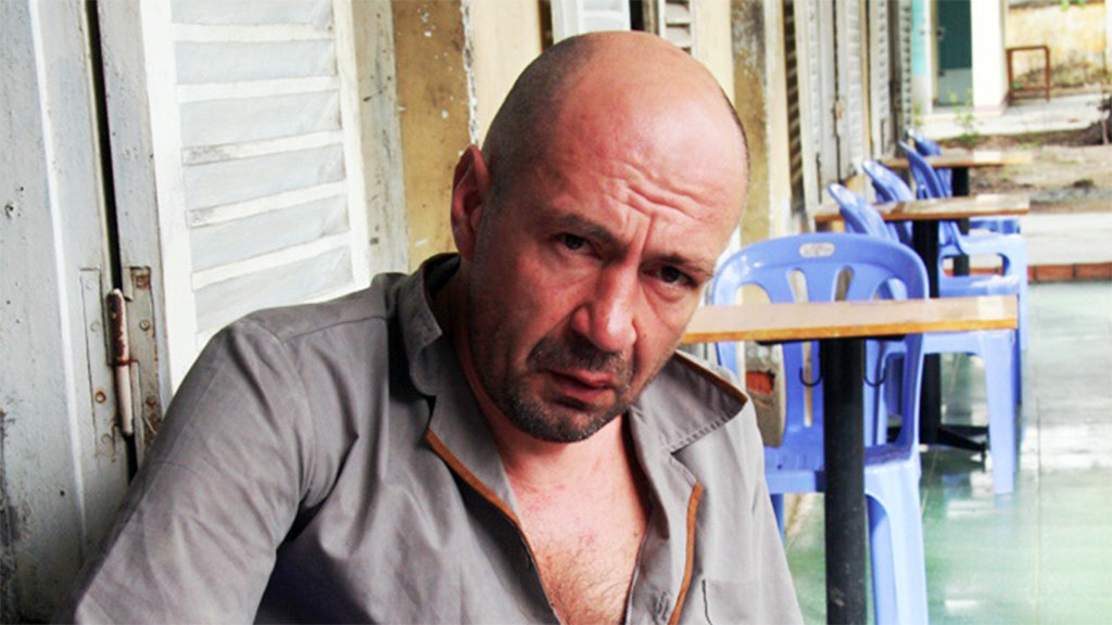 Homeless Russian in Nha Trang refuses to return to home country