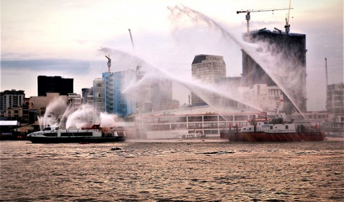 400 take part in boat passenger rescue drill on Saigon River