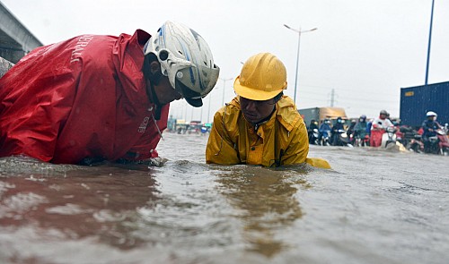 Ho Chi Minh City official attributes flooding to terrain, snail-paced drainage projects