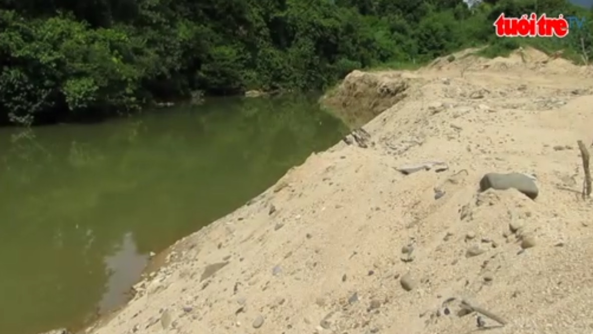 Sand mining causes extreme pollution in Khanh Hoa Province