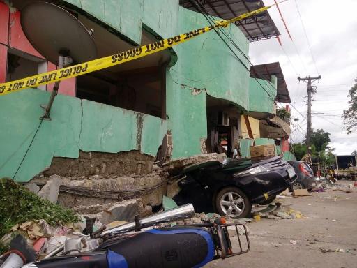 Fresh quake rocks Philippine island