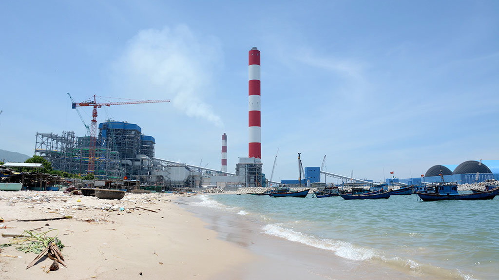 Permission to dump 1 million m3 of ‘matter’ into Vietnam sea ‘unlawful’: lawyer