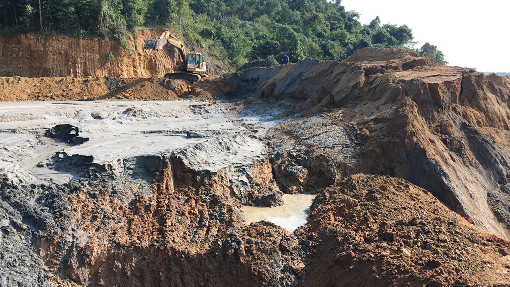 Company fined over $43,900 for tailing pond breach in Vietnam