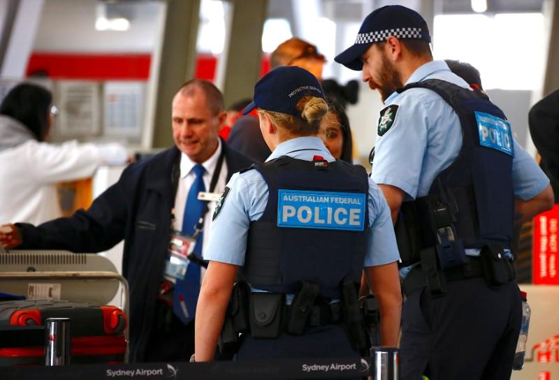 Australia thwarts 'Islamic-inspired' plane attack plot