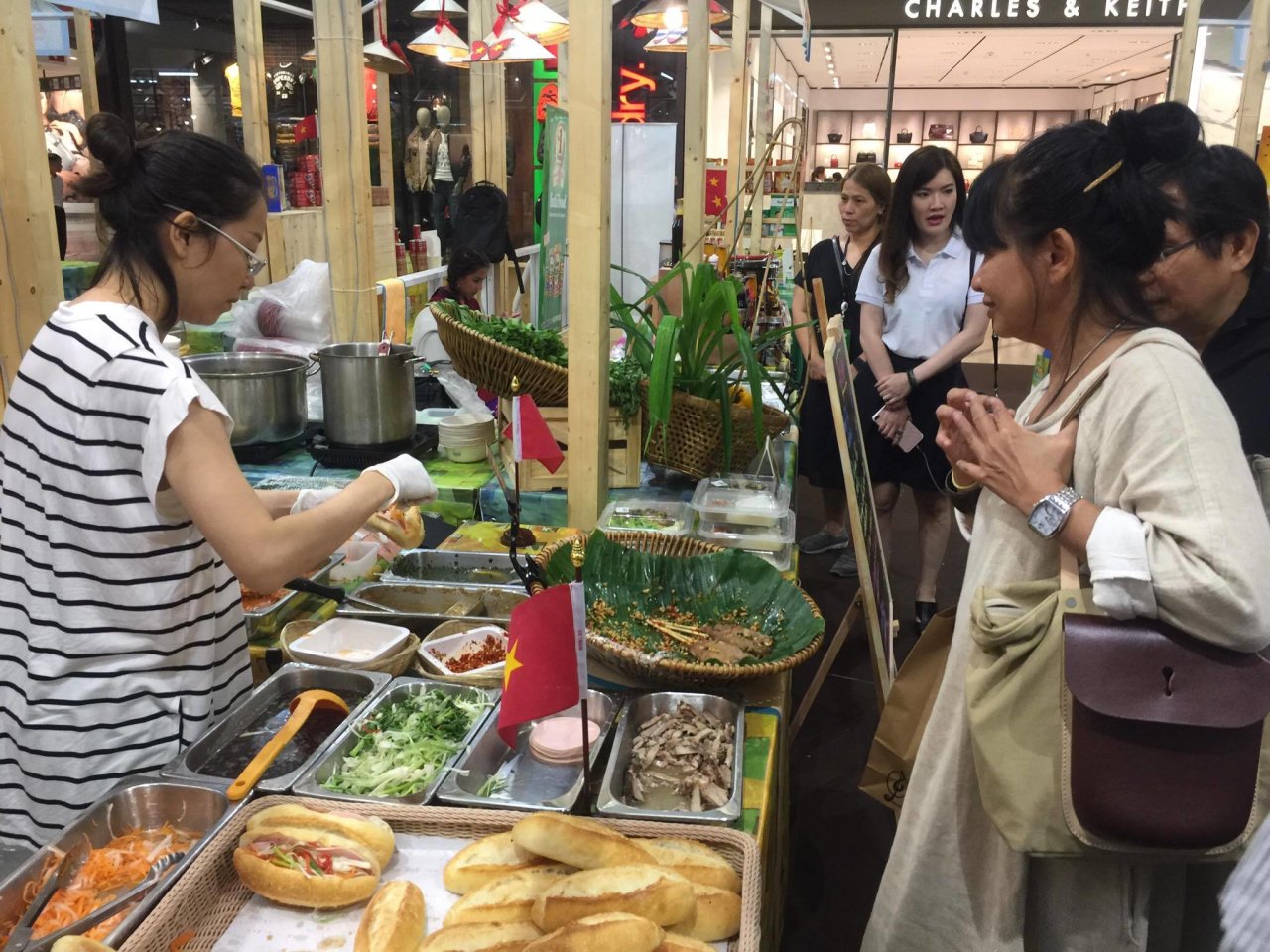 Vietnamese food wins hearts of Thai consumers at Bangkok expo 