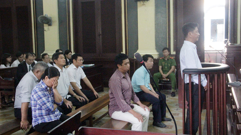​Ex-director of Vietnamese pharmaceutical firm stands trial for importing fake medicine