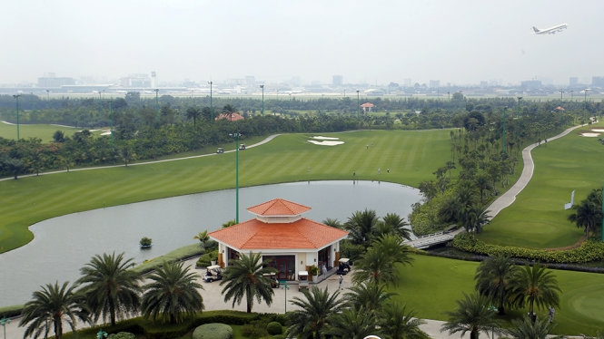 ​Firm willing to pull golf course to facilitate Tan Son Nhat expansion