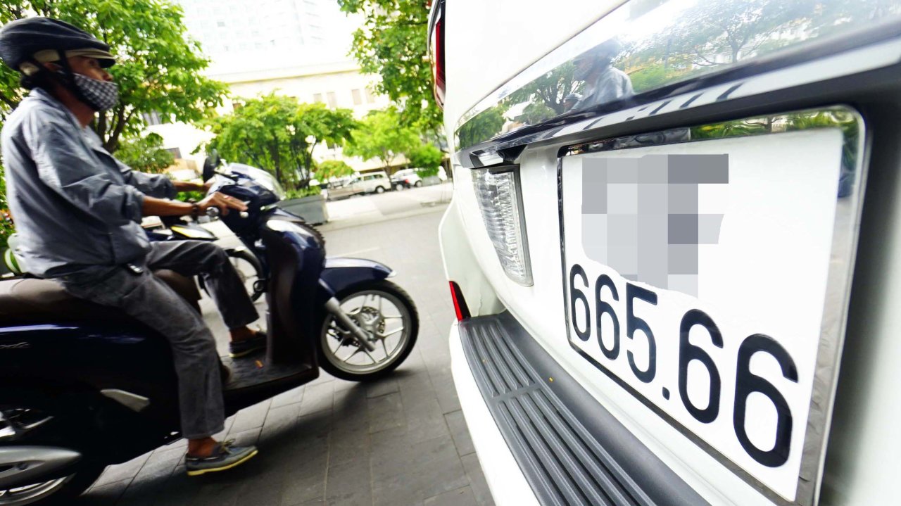 Vietnam to auction ‘lucky’ vehicle license plates