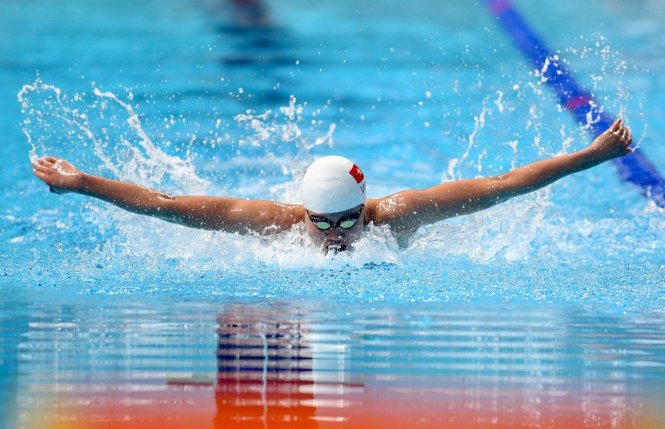 Anh Vien competes at the women's 200m individual medley event.