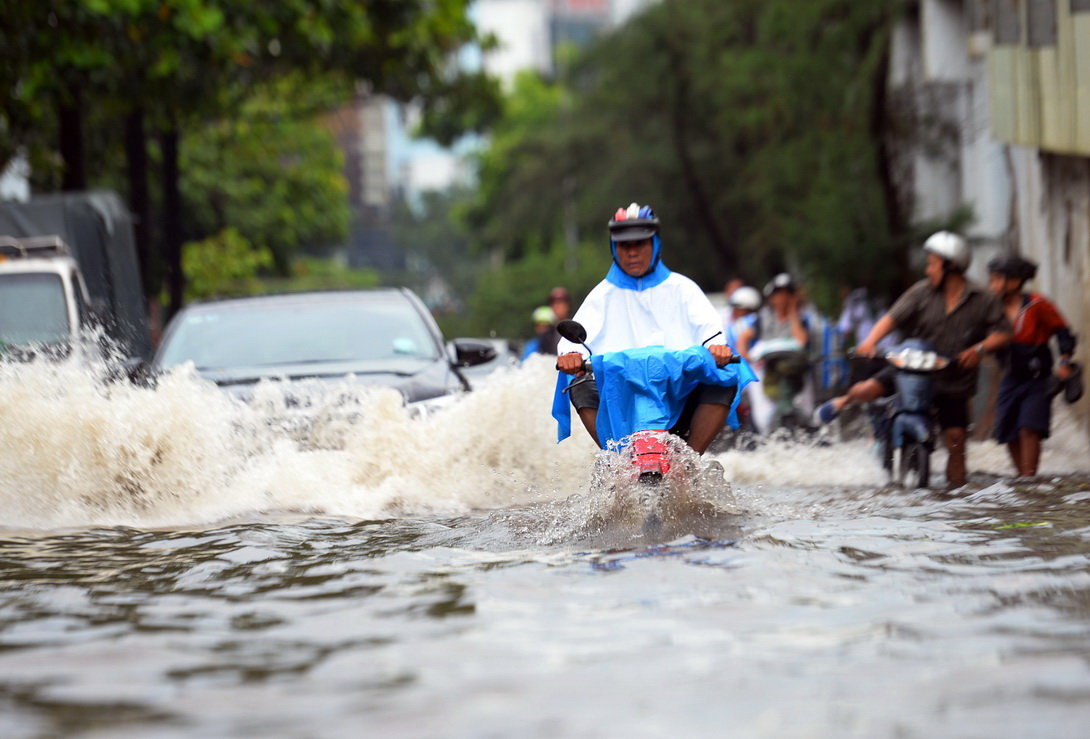 ​Ho Chi Minh City to restart long-delayed repair work for Nguyen Huu Canh St