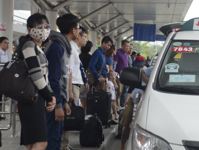 ​Ho Chi Minh City trials downtown taxi stands