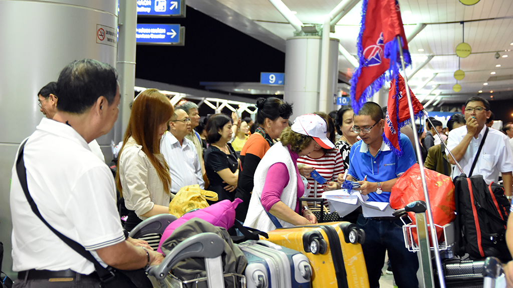 ​Vietnamese tourists embrace air charter trend