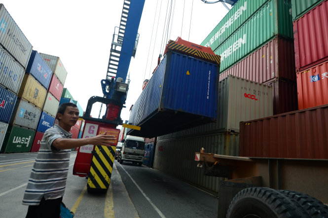 ​Ho Chi Minh City customs officers nabbed for aiding illegal export