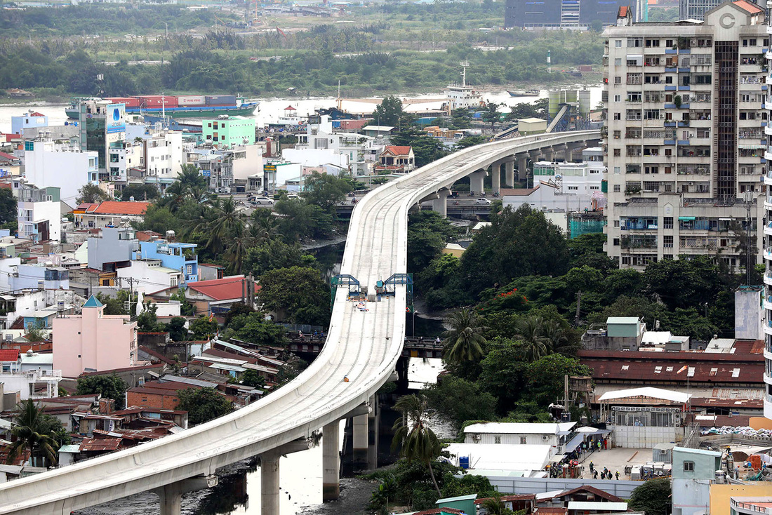 ​Official warns of ‘unimaginable consequences’ if Saigon metro ceases construction