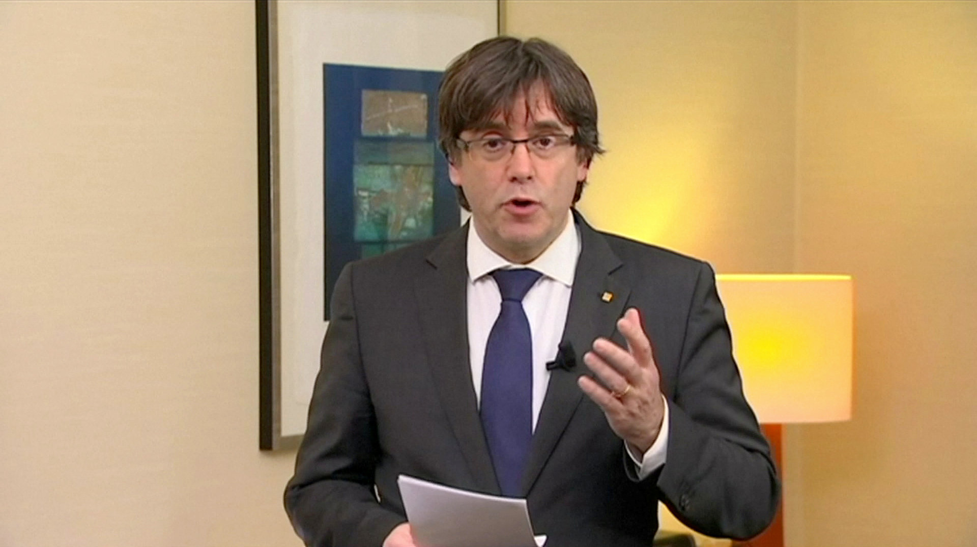 Sacked Catalonia leader turns self in; polls show secessionists getting most seats in election