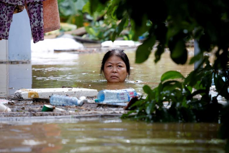 ​Death toll from Vietnam storm tops 60 and dams near bursting