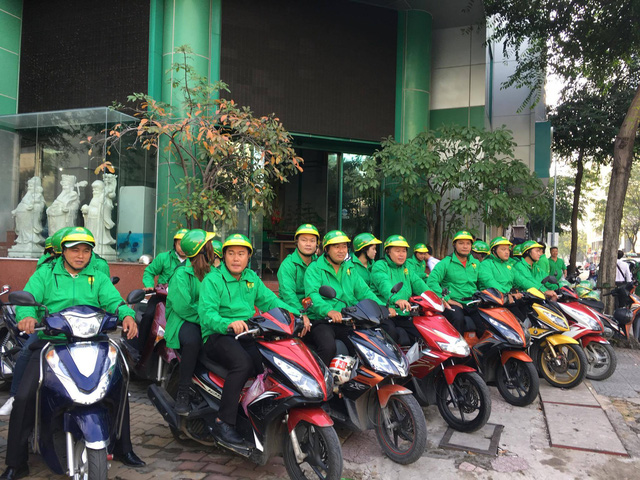 ​Vietnam taxi giant Mai Linh responds to GrabBike, UberMoto