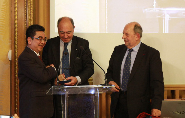 Vietnam has first official member of French Academy of Overseas Sciences