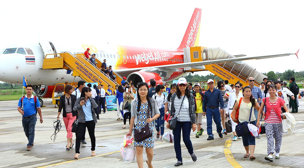Vietnam city proposes subsidizing airlines flying to local airport