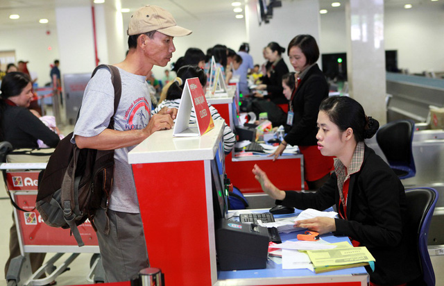 Vietnam ministry cites ‘drafting errors’ after new airport ID rule stuns passengers