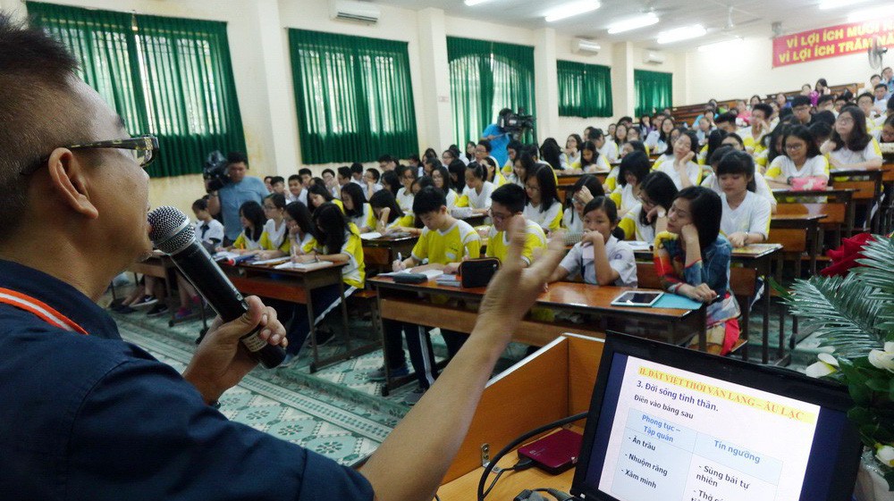 ​Teachers’ Day: A noble profession in Vietnam, isn’t it?
