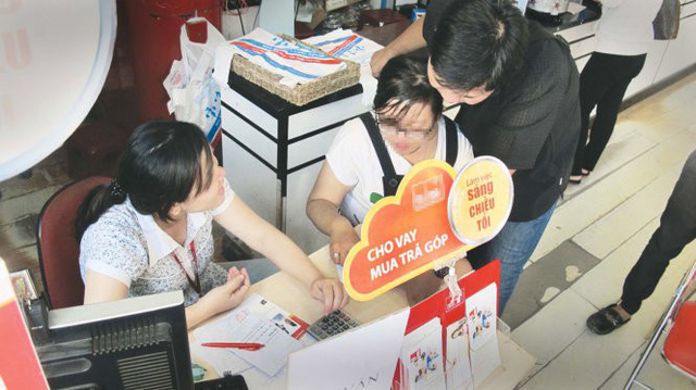 ​Whopping interest, no problem: Saigon consumers willing to borrow for personal spending