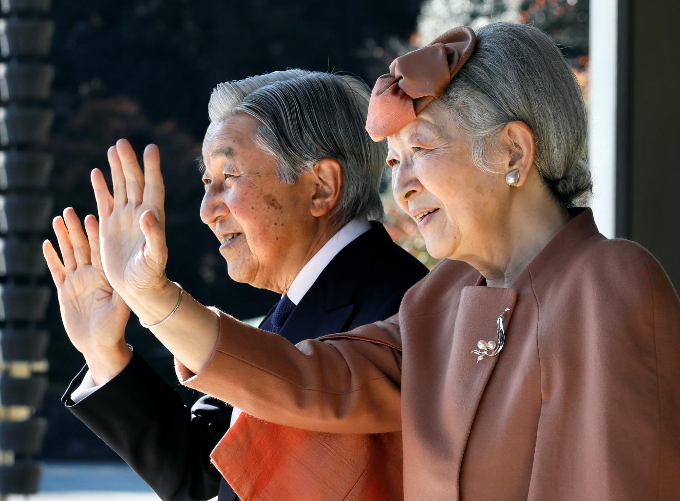 Japan emperor to cede public duties after abdication: prince