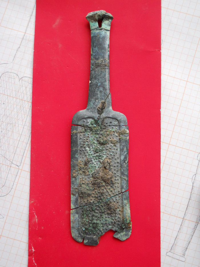 An artifact unearthed from the Vuon Chuoi archeological site in Hanoi. Courtesy of Dr. Nguyen Van Huy