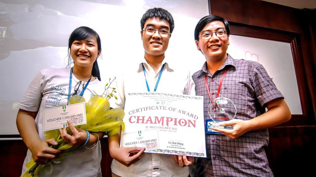 ​‘Perfect student’ graduates with record GPA from Vietnamese university