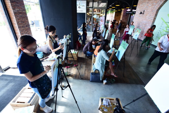 ​Painting classes an outlet for creativity in Ho Chi Minh City