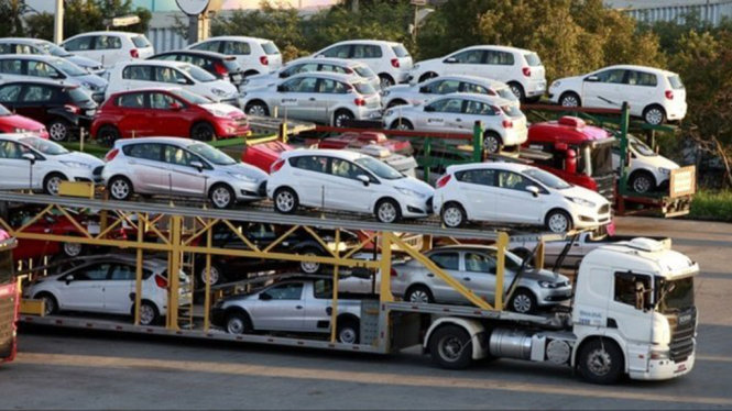 ​Vietnam spends $2.1bn importing 94,000 cars in 2017