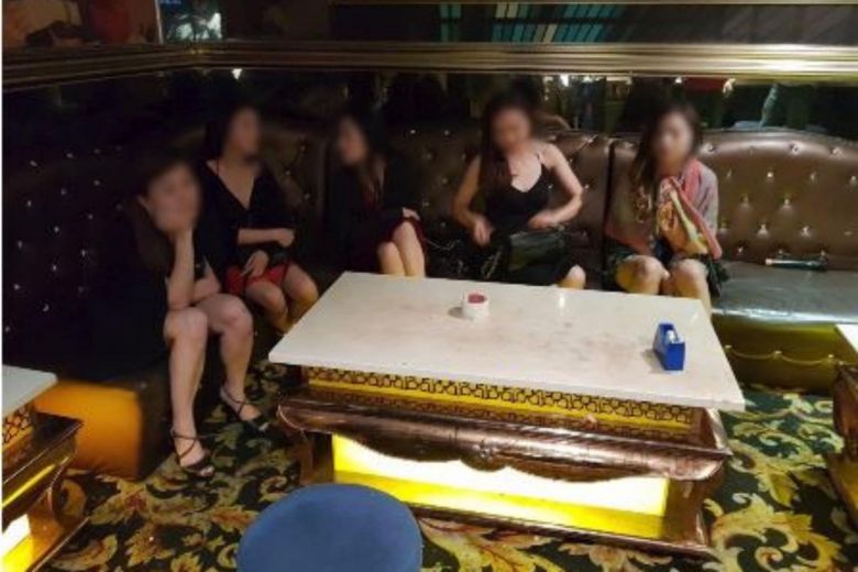 Vietnamese women arrested in Singapore for public nudity, drug offenses: report