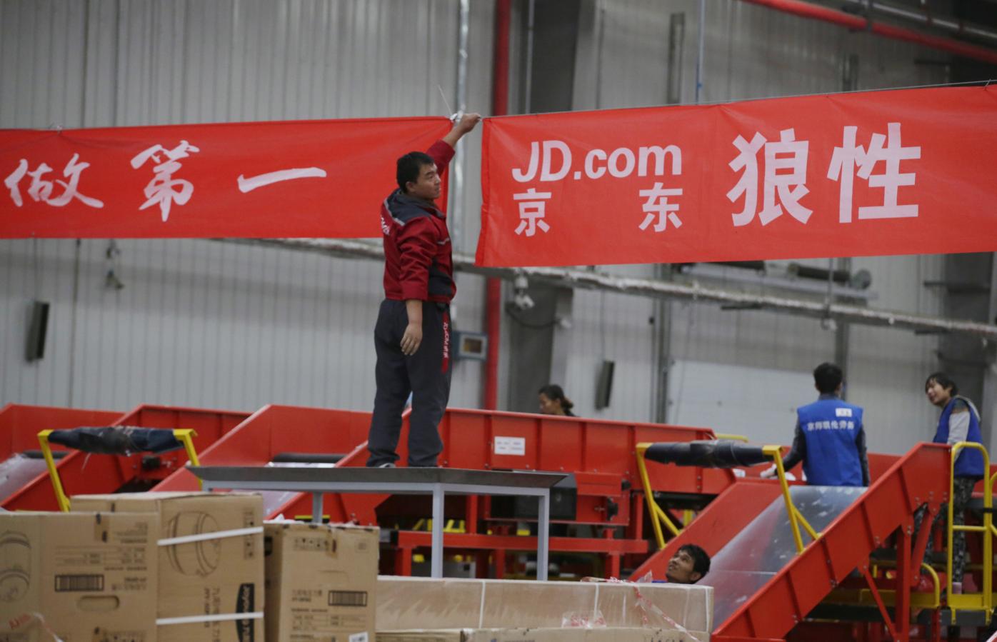 JD.com widens Southeast Asia presence by investing in Vietnam's Tiki.vn
