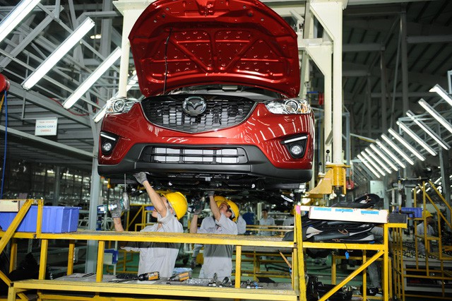 ​Locally-made cars in Vietnam get huge price cuts over new import rules