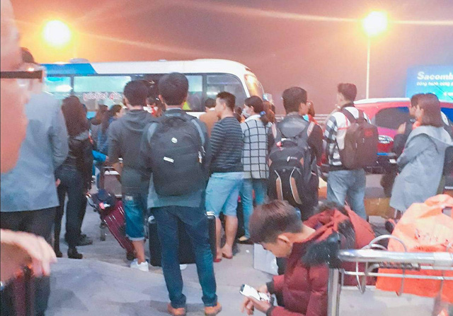 ​Flights diverted, canceled due to foggy weather in north-central Vietnamese city