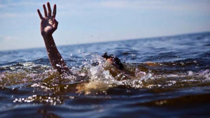 ​One drowns, two missing during sea bathing in southern Vietnam